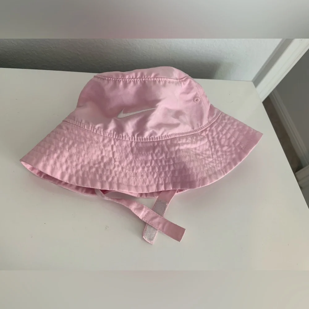 Nike Toddler Girls' Bucket Hat 🎀